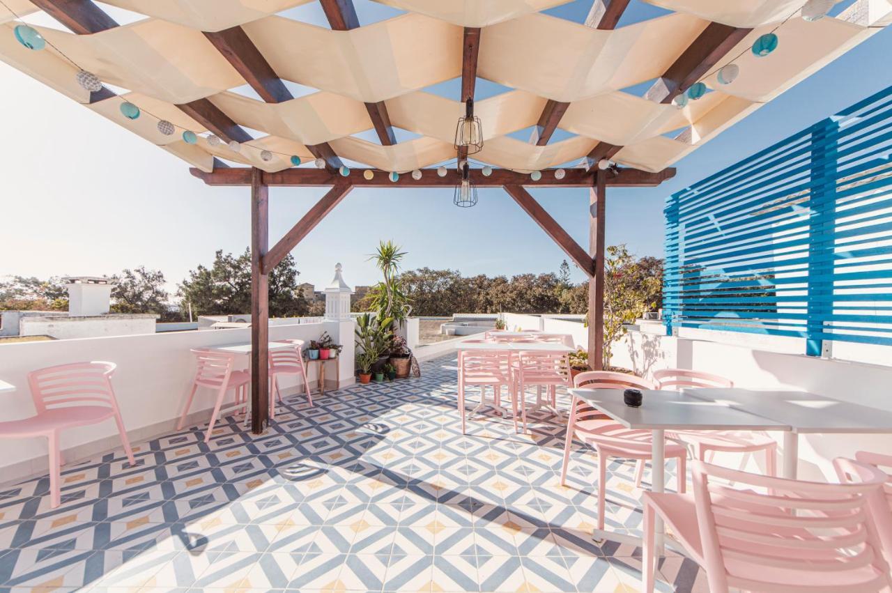 Sunlight House Hostel Faro Exterior photo